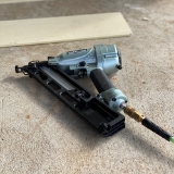 Metabo HPT NT65MA4M Finish Nailer with Air Duster, 15 Gauge, 1-1/4" to 2-1/2" Fastener Length